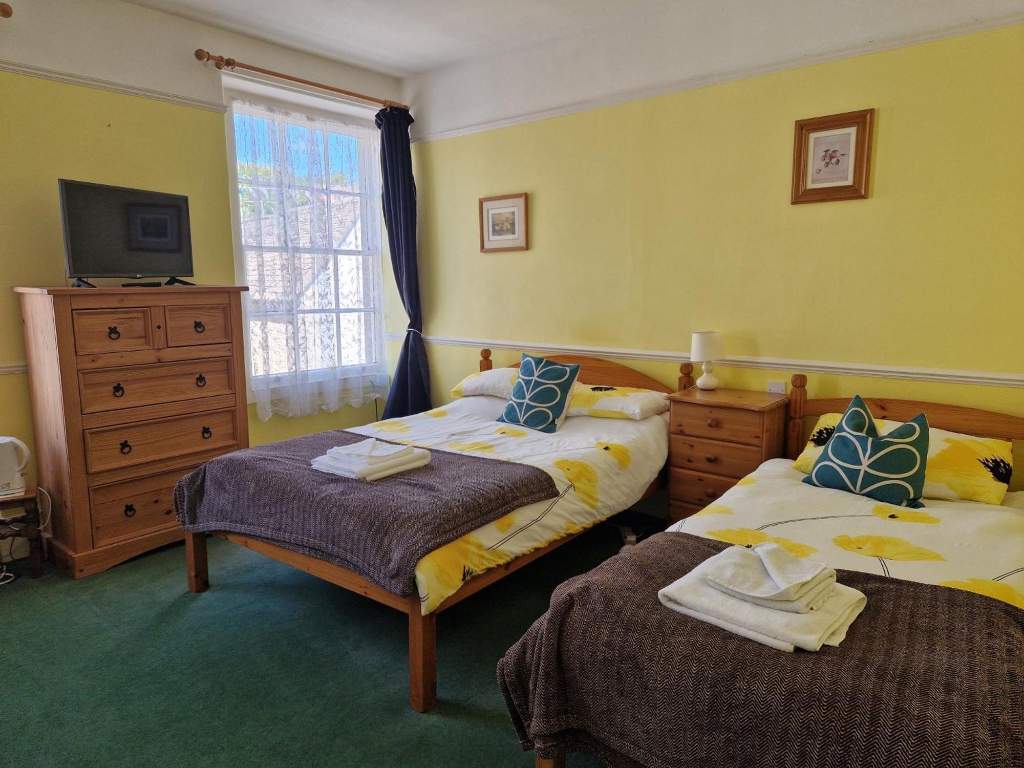 The Royal Oak Hotel Corsham Luaran gambar