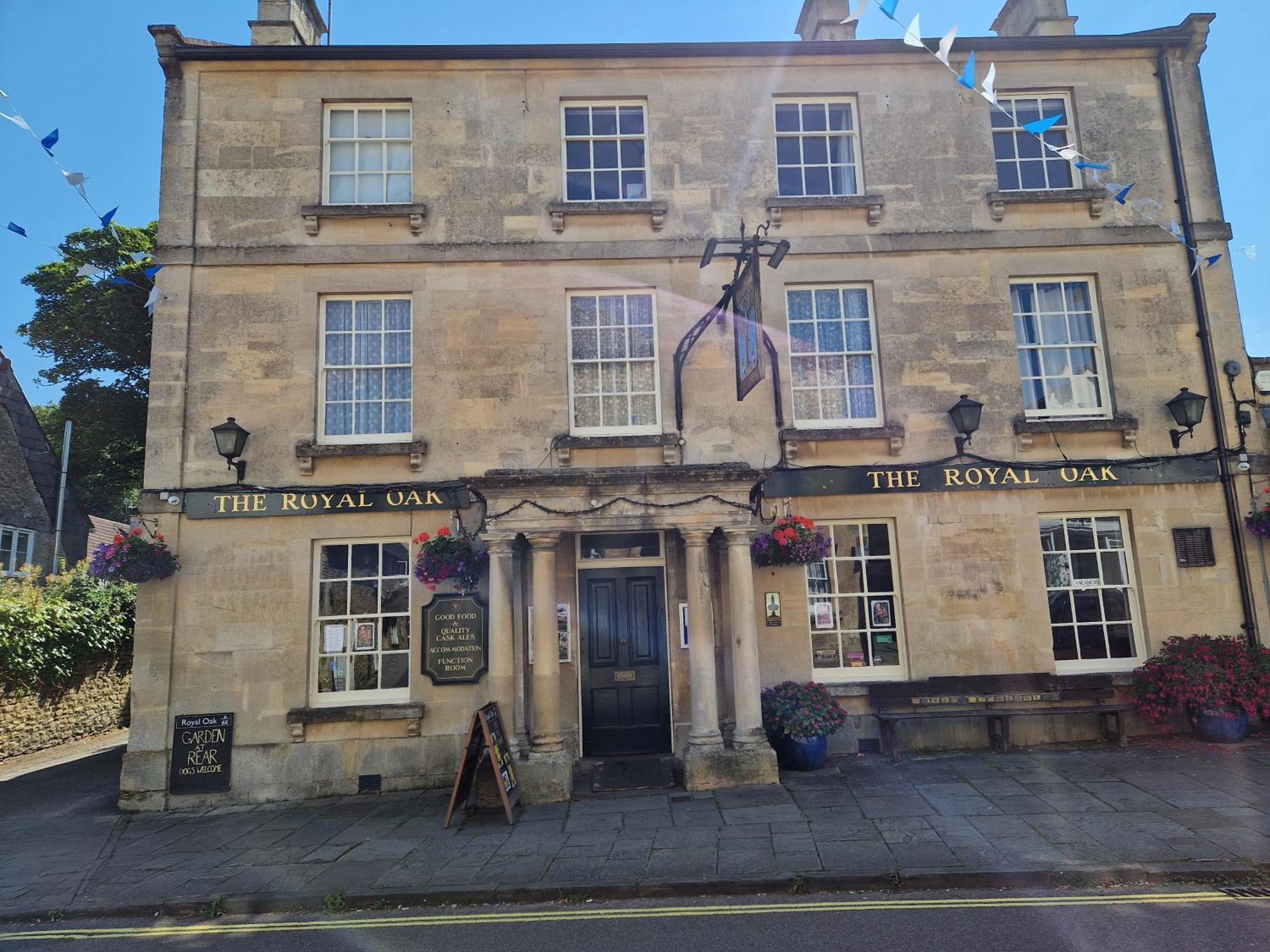 The Royal Oak Hotel Corsham Luaran gambar