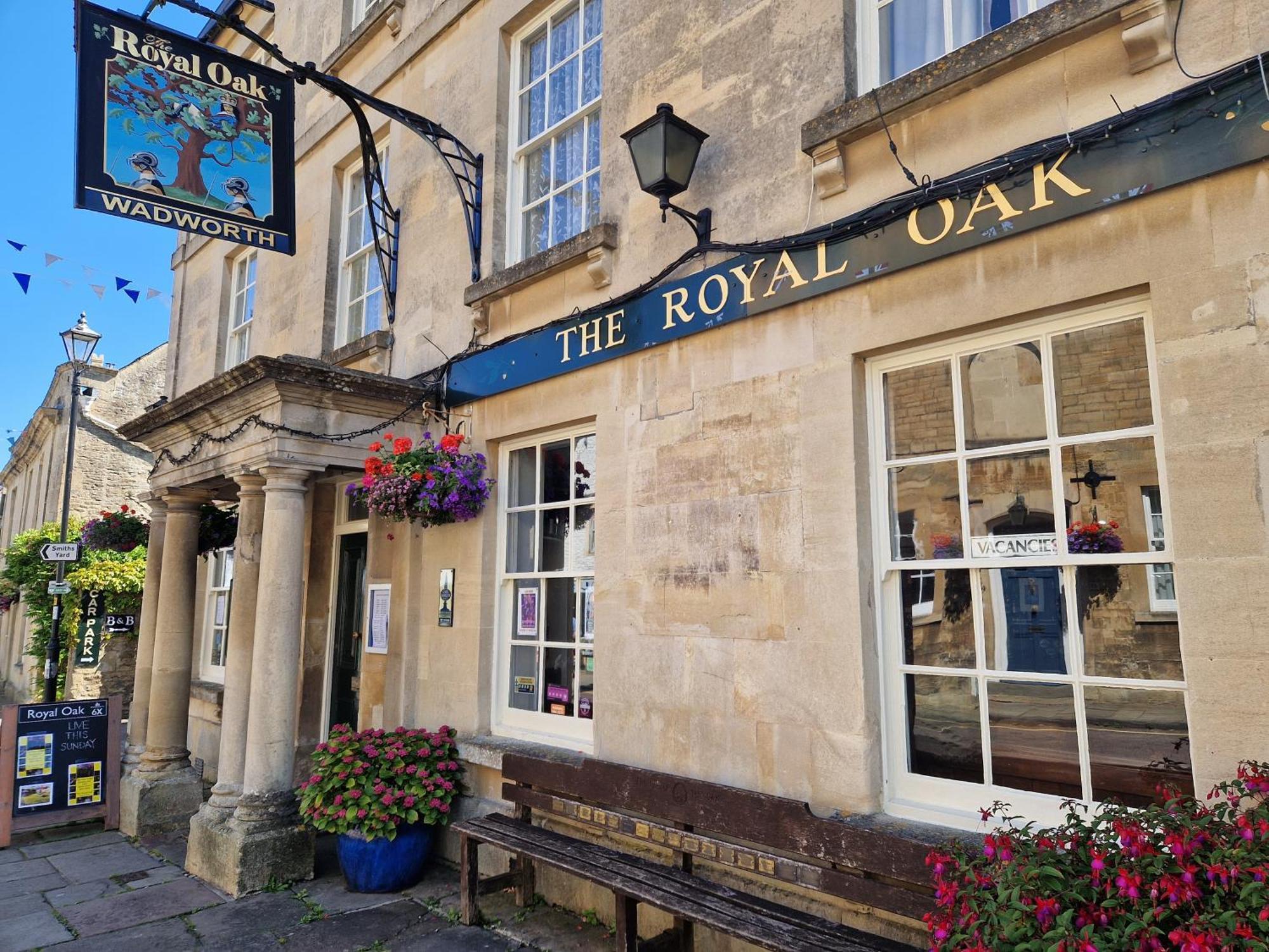 The Royal Oak Hotel Corsham Luaran gambar
